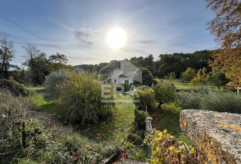 Maison - 172 m² - 8 pièces