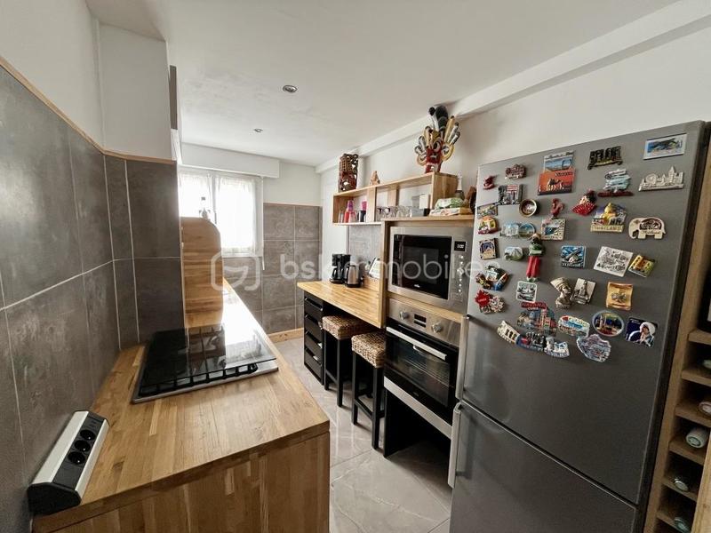 Appartement - 64 m² - 3 pièces