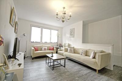 Maison - 156 m² - 7 pièces