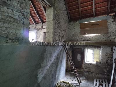 Fermette - 250 m² - 1 pièce