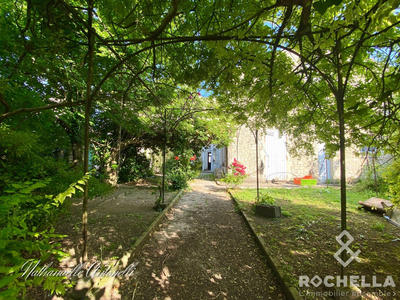 Maison ancienne - 169 m² - 7 pièces