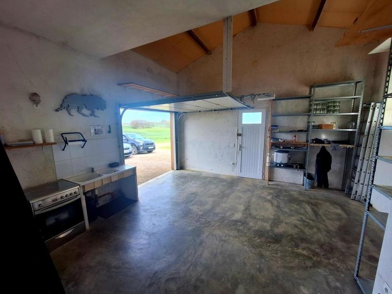 Propriété - 162 m² - 5 pièces