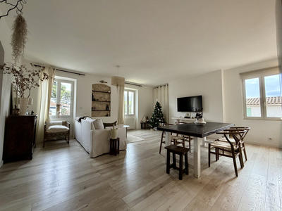 Loft - 69 m² - 3 pièces