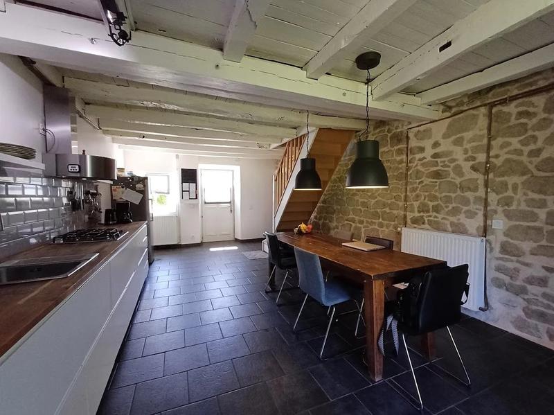 Maison - 179 m² - 5 pièces