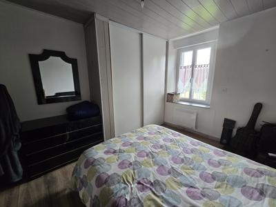 Maison traditionnelle - 94 m² - 4 pièces