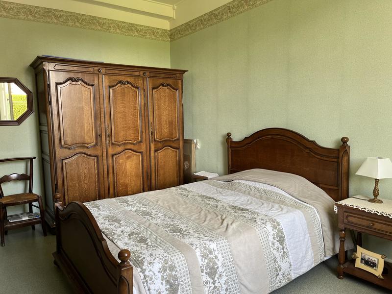 Maison - 186 m² - 4 pièces