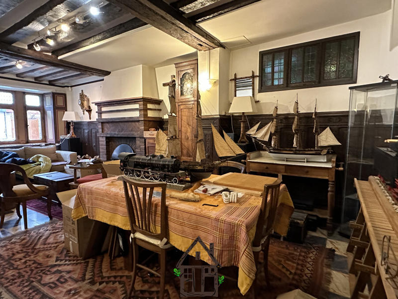 Triplex - 166 m² - 6 pièces