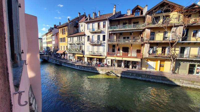 Appartement - 64 m² - 2 pièces