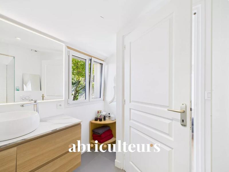 Maison - 172 m² - 7 pièces