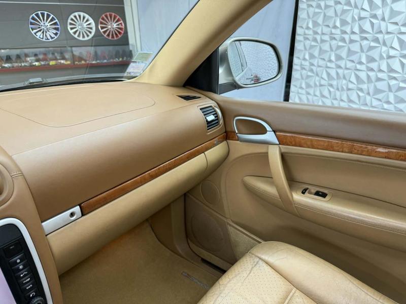 Porsche Cayenne s 4.5 i V8 340 Cv.