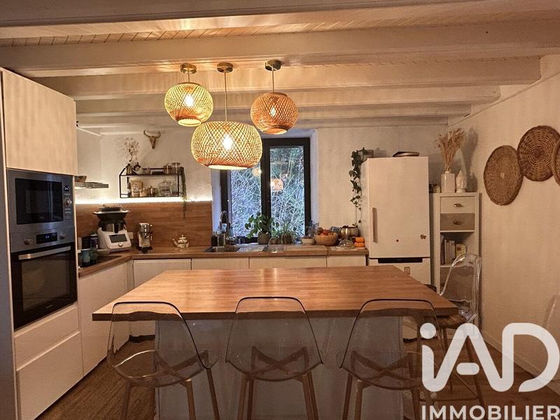 Maison - 90 m² - 4 pièces