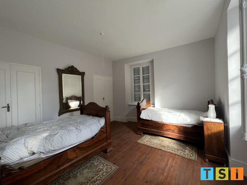 Maison - 150 m² - 6 pièces