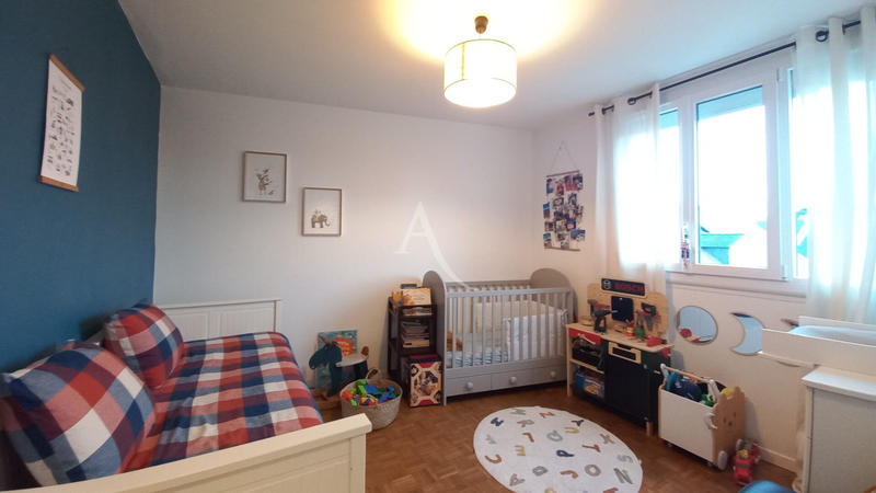 Appartement - 72 m² - 3 pièces