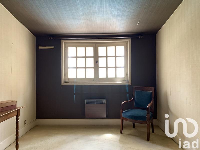 Maison - 220 m² - 7 pièces