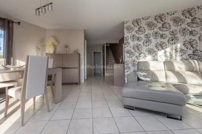 Maison - 102 m² - 4 pièces