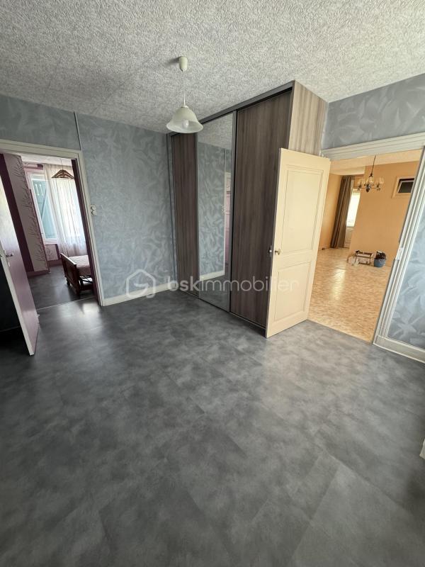 Appartement - 79 m² - 4 pièces