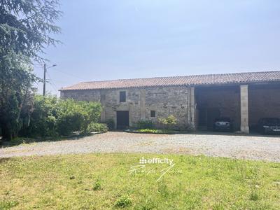 Maison - 245 m² - 11 pièces