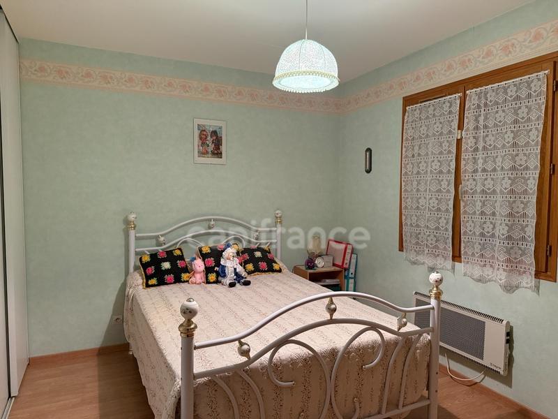 Maison - 98 m² - 4 pièces