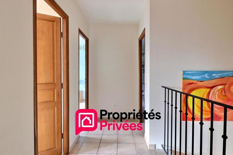 Villa - 288 m² - 6 pièces