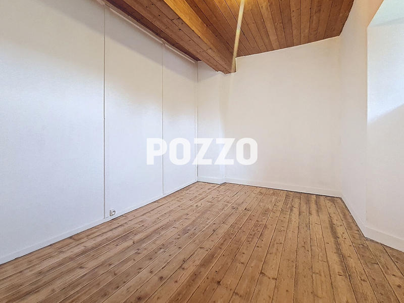 Maison - 85 m² - 5 pièces