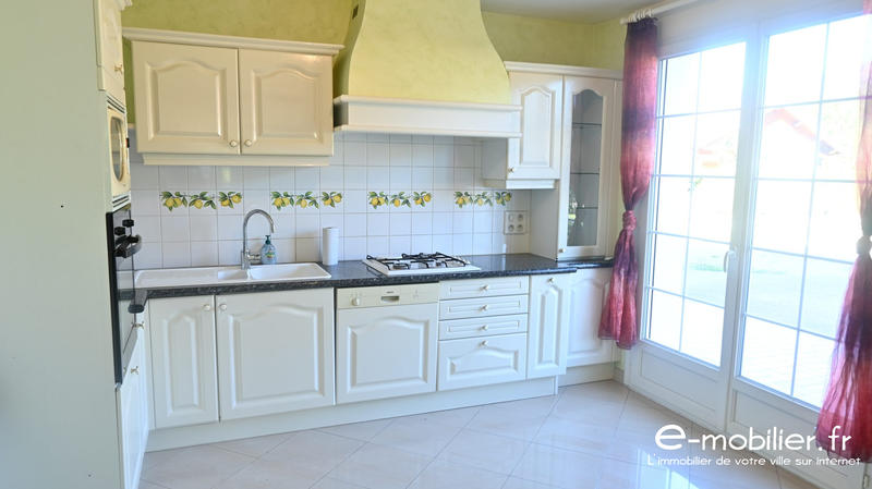 Appartement - 135 m² - 4 pièces