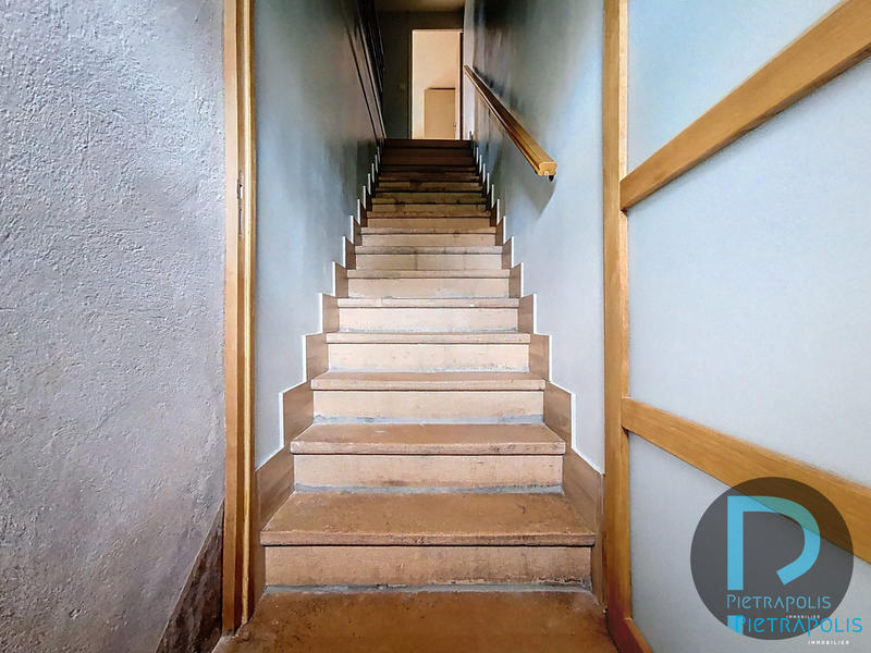 Maison ancienne - 193 m² - 6 pièces