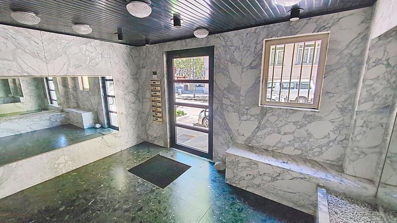 Appartement - 84 m² - 3 pièces