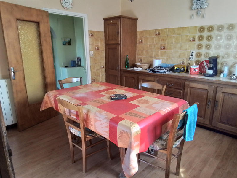 Propriété - 275 m² - 8 pièces