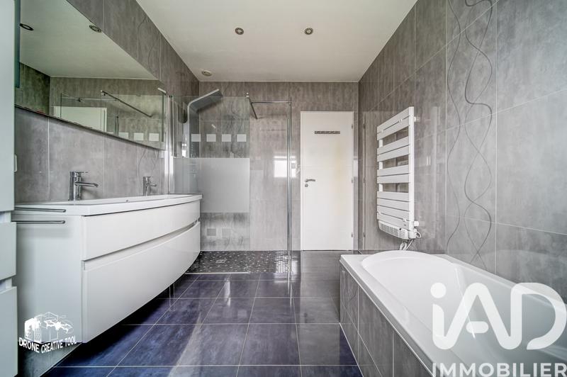 Maison - 133 m² - 7 pièces