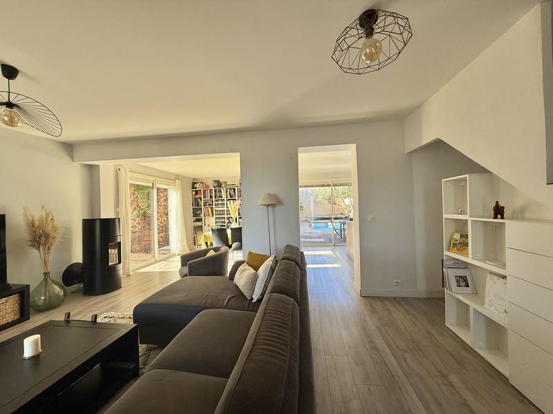 Maison - 136 m² - 5 pièces