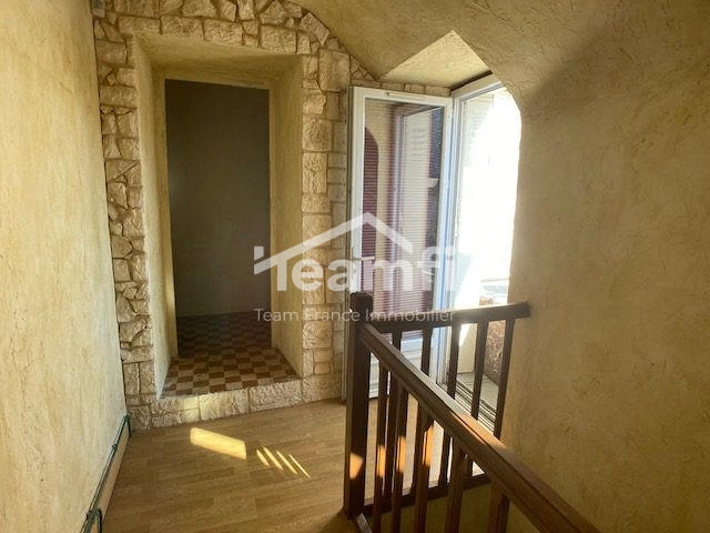 Maison - 153 m² - 4 pièces