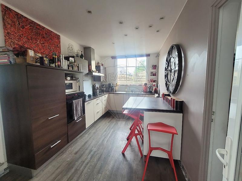 Maison - 135 m² - 7 pièces