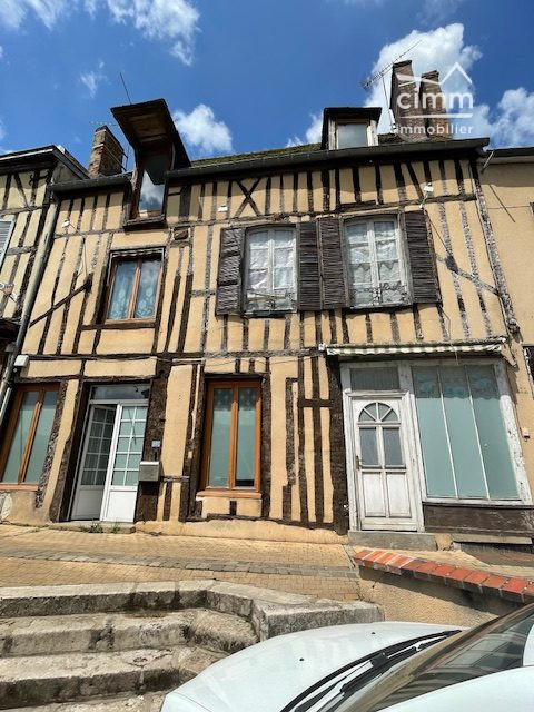 Maison traditionnelle - 130 m² - 6 pièces