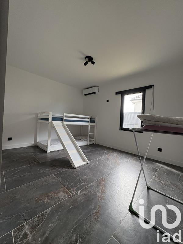 Maison - 90 m² - 3 pièces