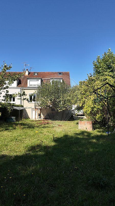 Maison - 112 m² - 7 pièces