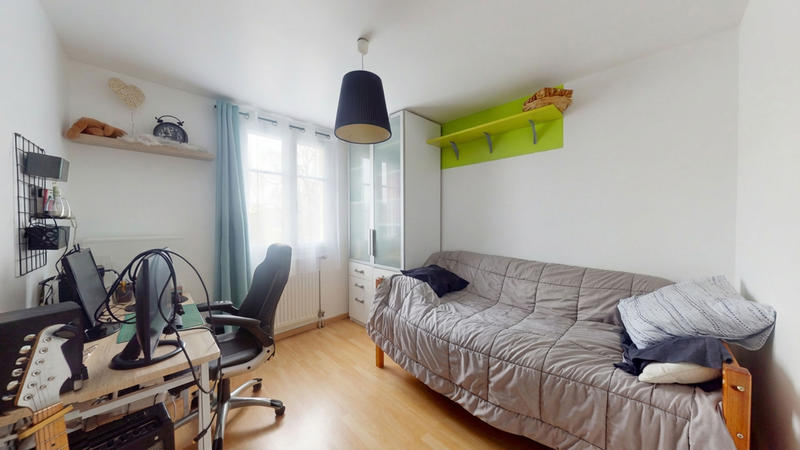 Maison - 100 m² - 5 pièces