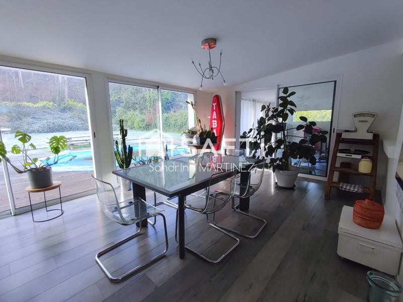 Maison - 155 m² - 5 pièces