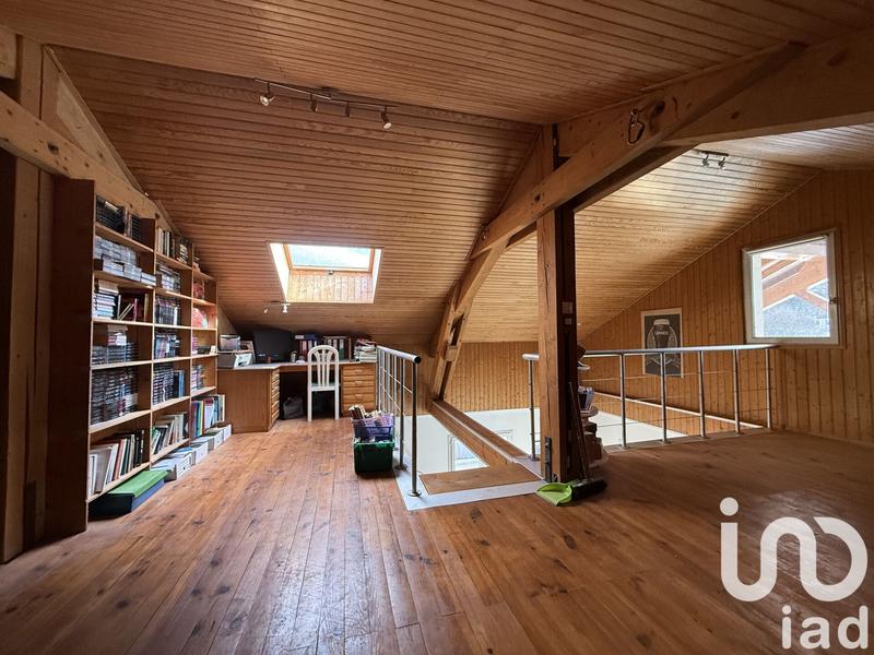 Maison - 166 m² - 7 pièces