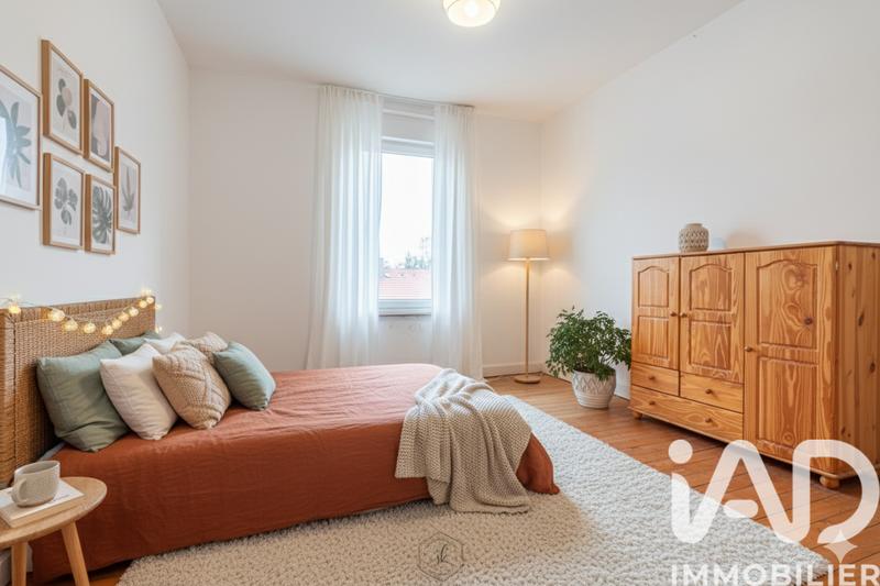 Maison - 176 m² - 7 pièces