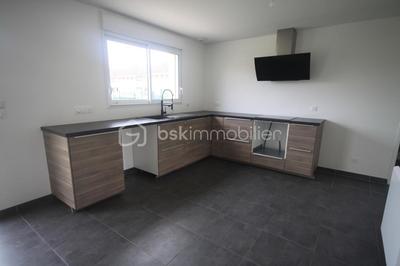 Maison - 105 m² - 4 pièces