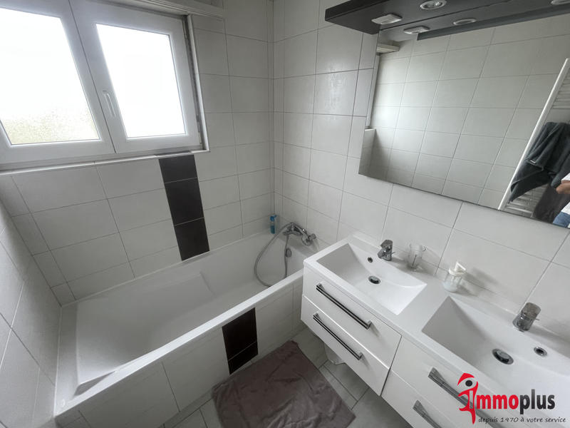 Maison - 163 m² - 6 pièces