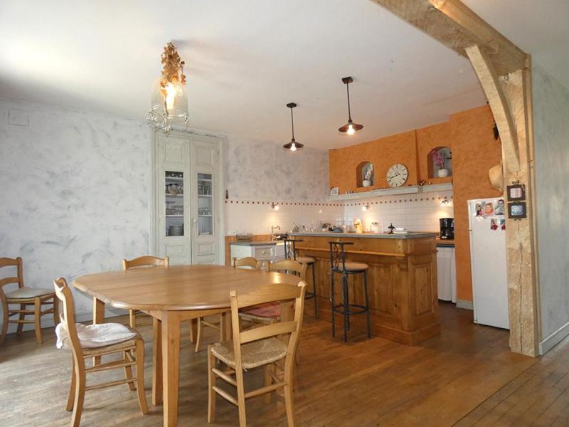 Maison - 165 m² - 6 pièces