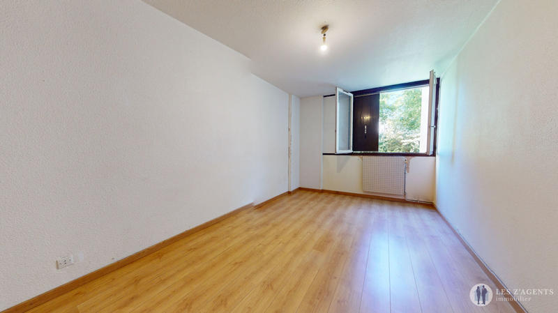 Appartement - 87 m² - 4 pièces