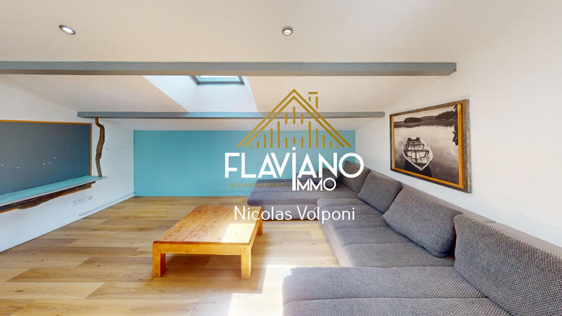 Appartement - 88 m² - 3 pièces