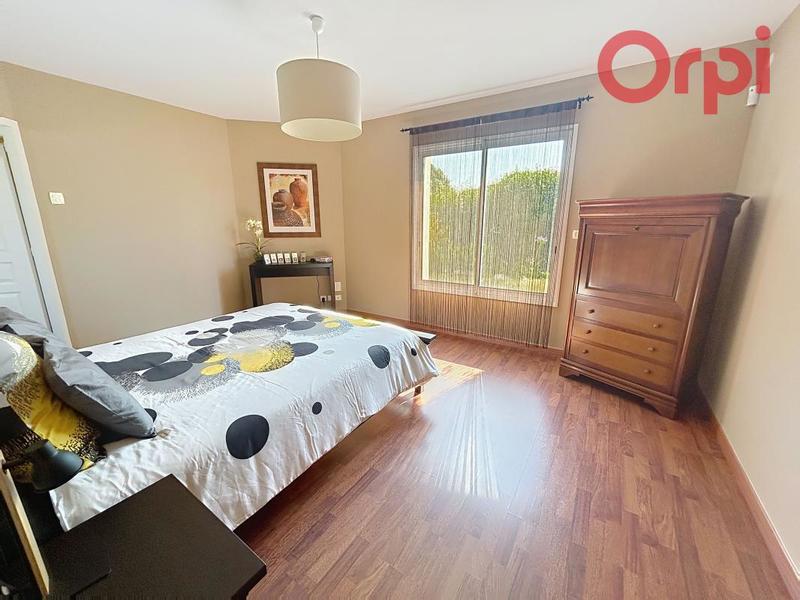 Villa - 181 m² - 5 pièces