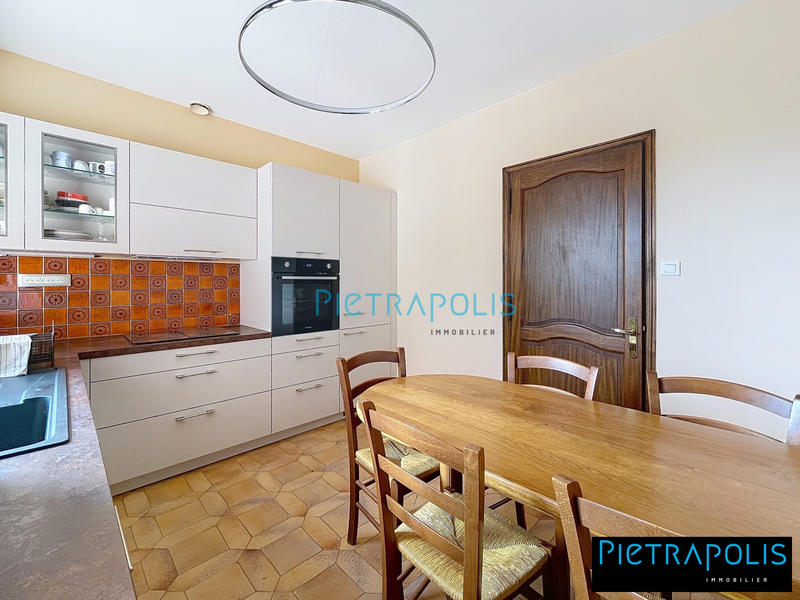 Villa - 191 m² - 7 pièces