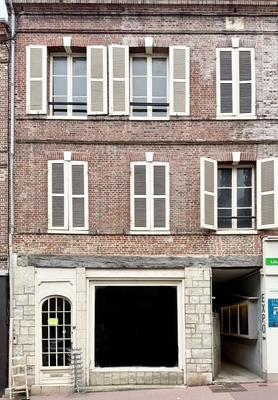 Immeuble - 167 m² - 3 pièces