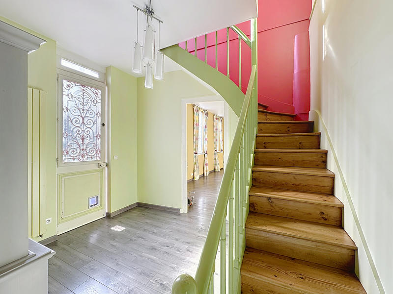 Maison - 105 m² - 5 pièces