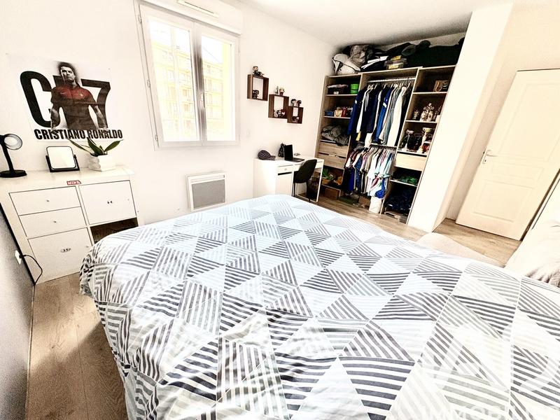 Maison - 128 m² - 7 pièces