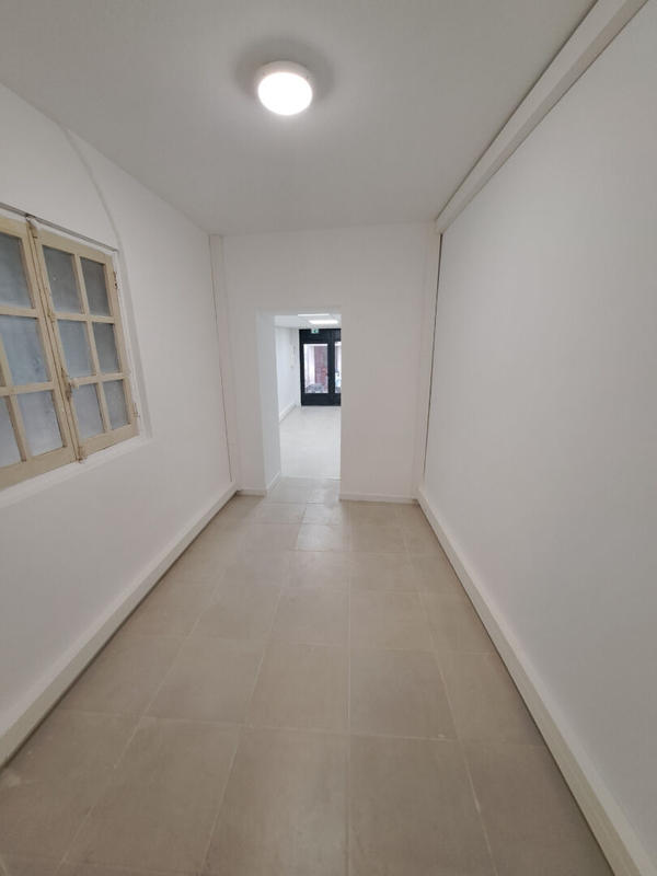 Local d'activité / Entrepôt - 32 m²